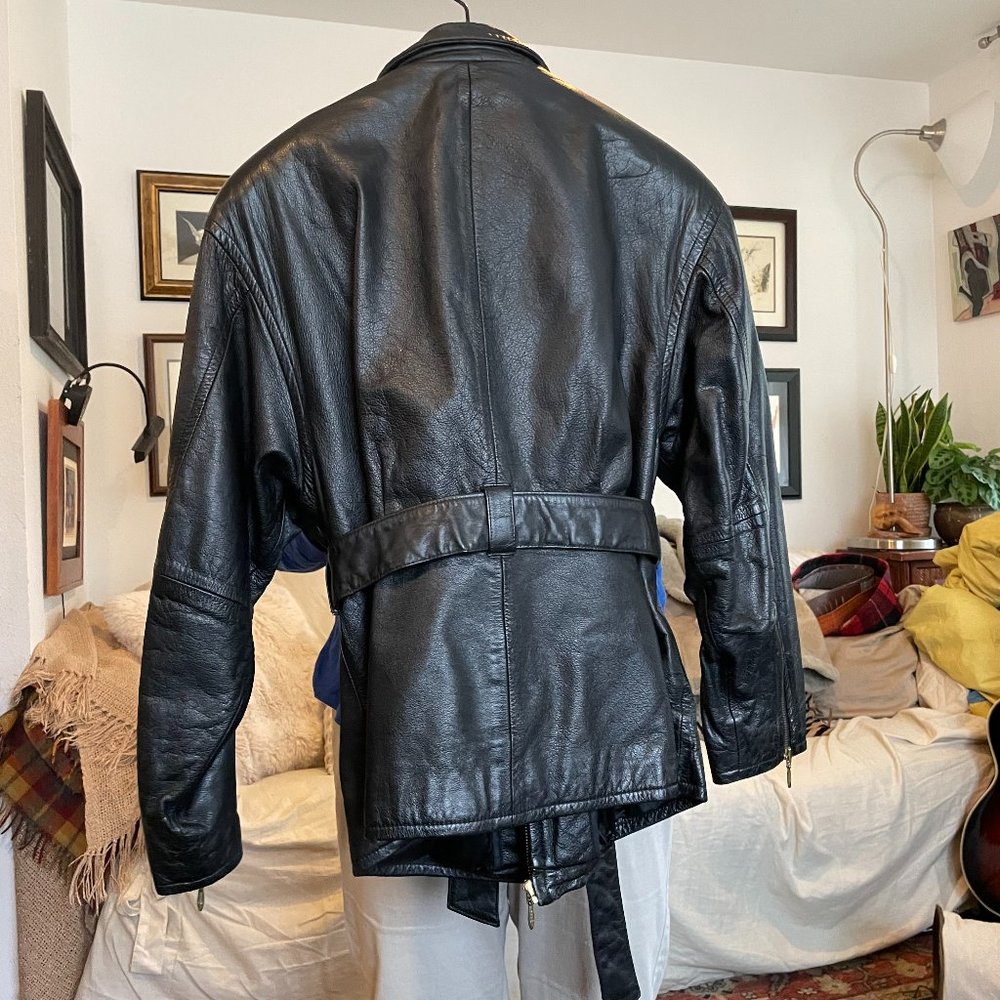 Beautiful Women's Size Med. S (fits like a Med) Coat